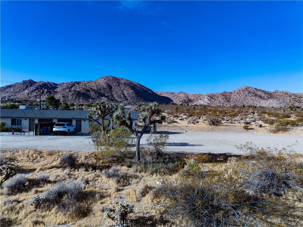 main property photo 23