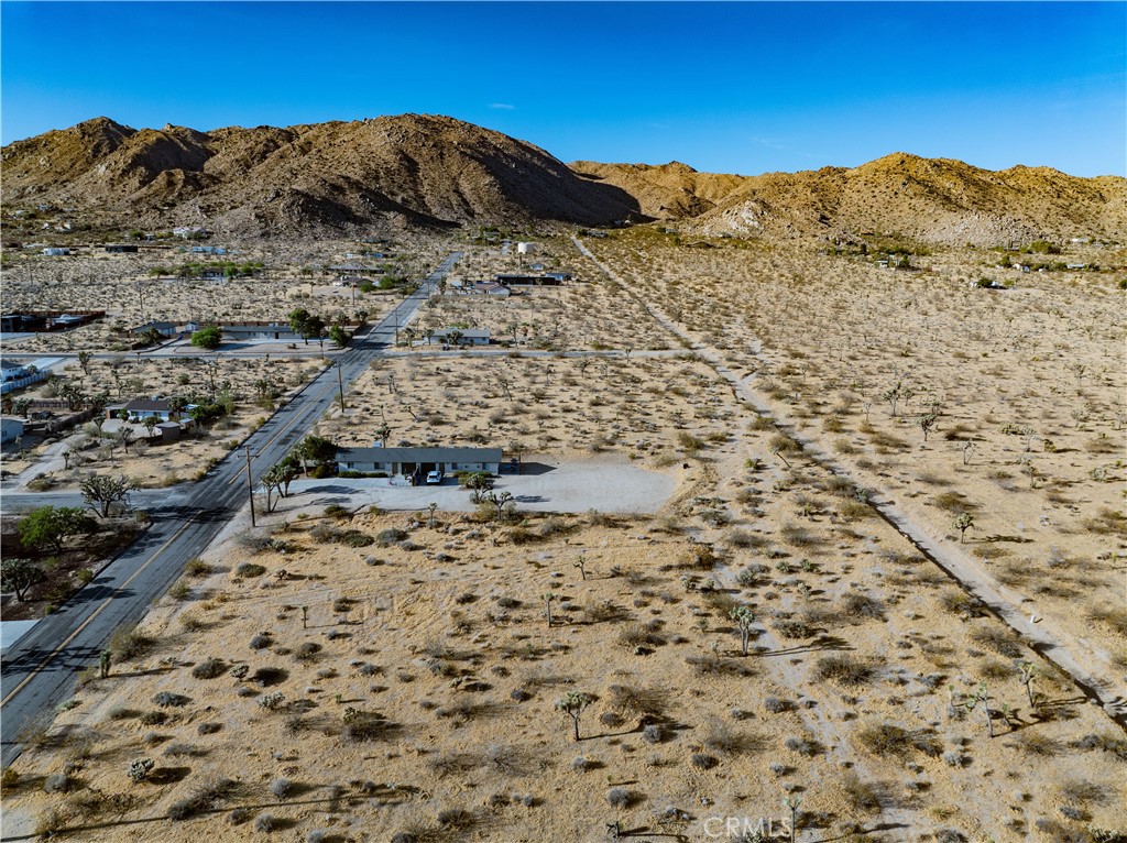 main property photo 7