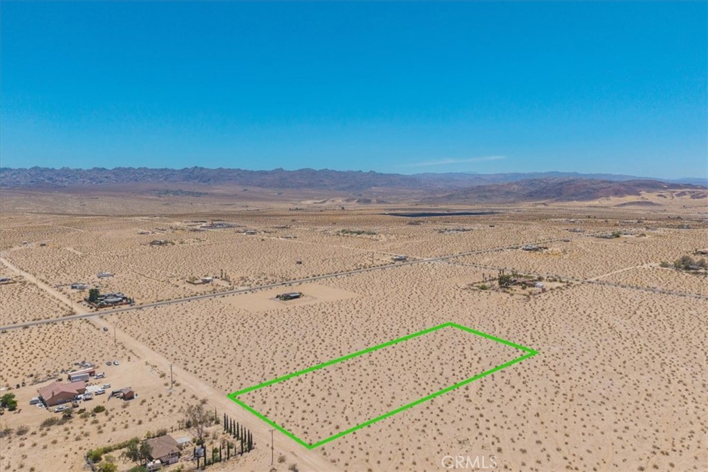 main property photo 7