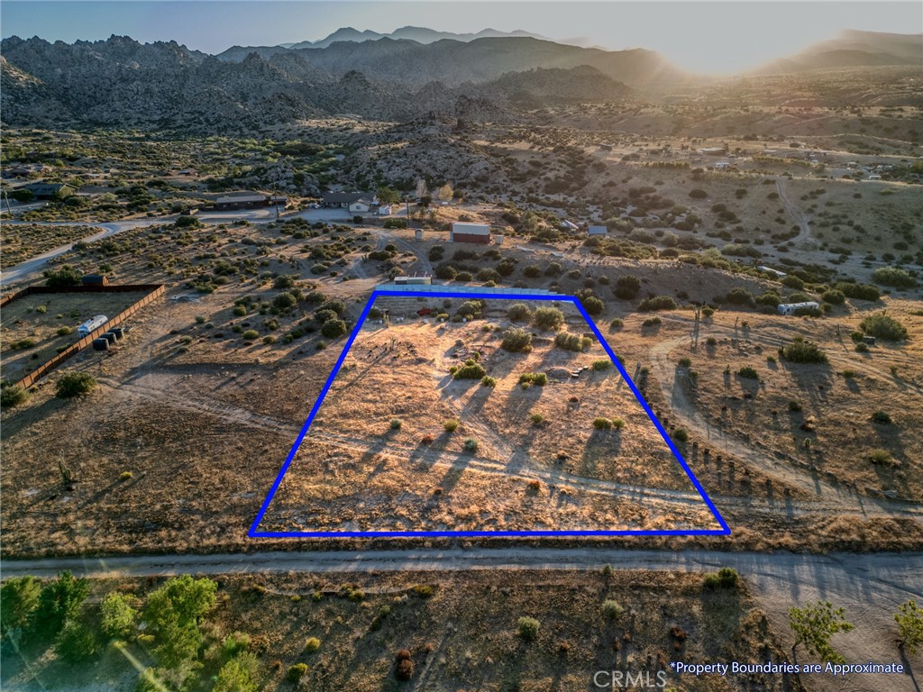 main property photo 14