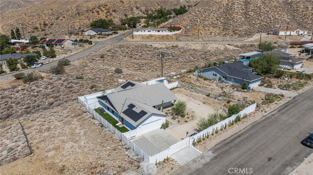 main property photo 41
