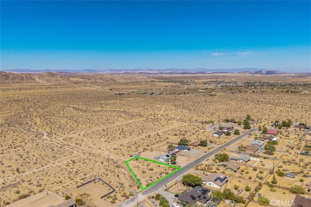 main property photo 16
