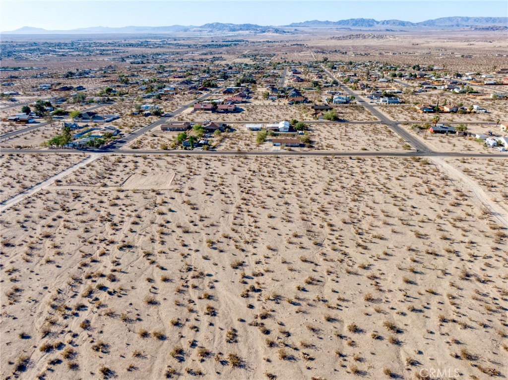 main property photo 4
