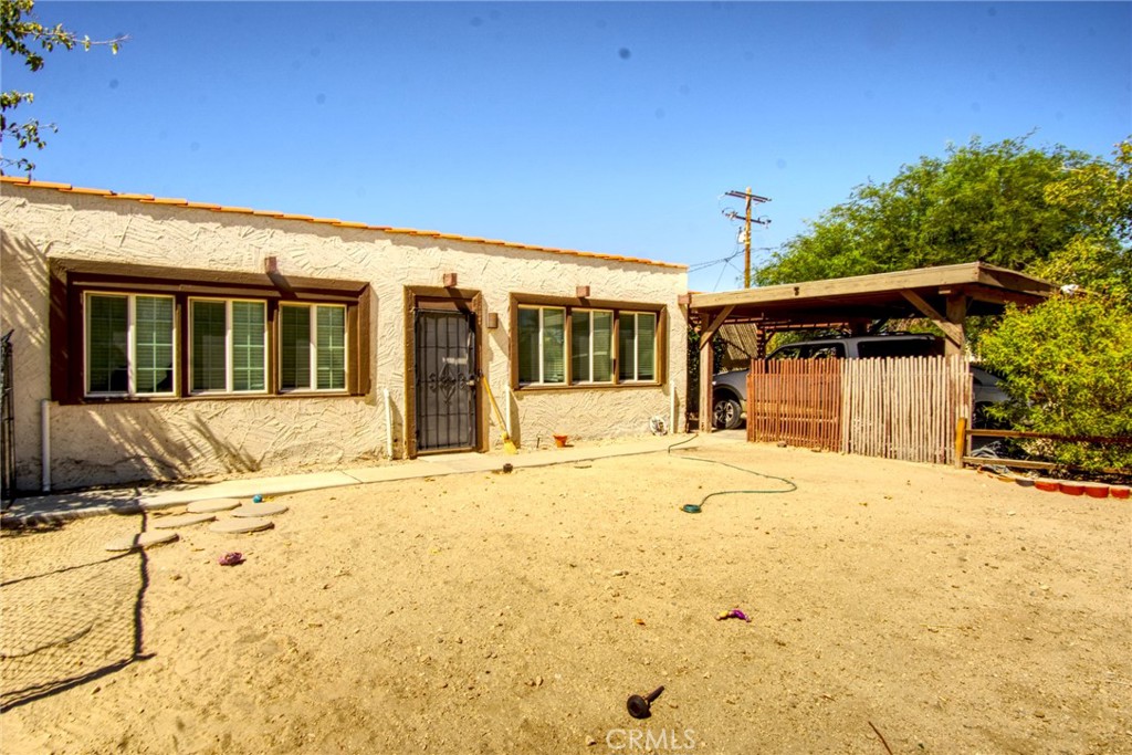 main property photo 6