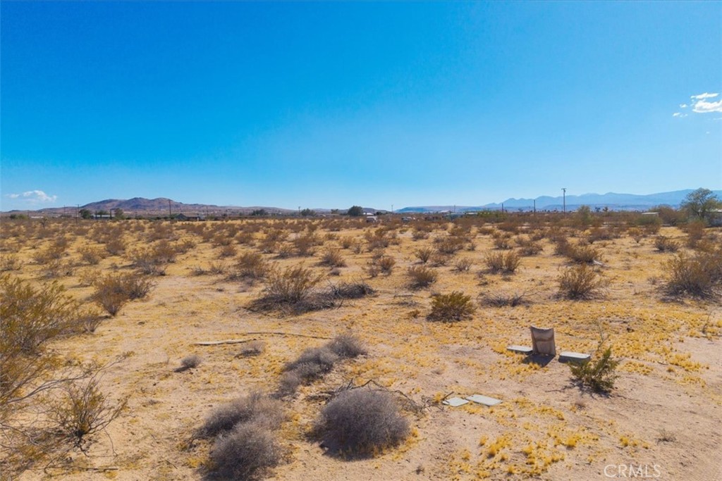 main property photo 9