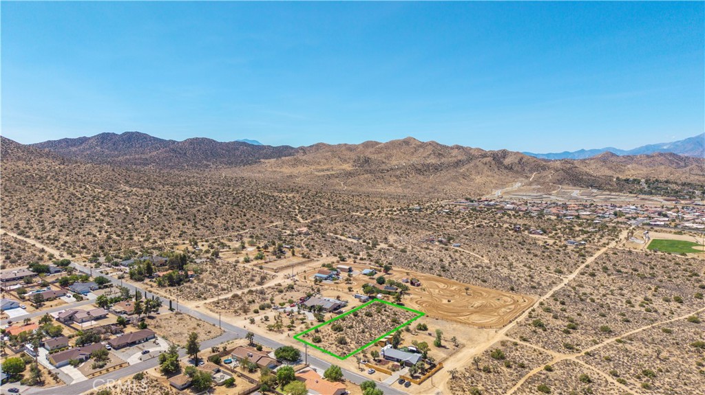 main property photo 8