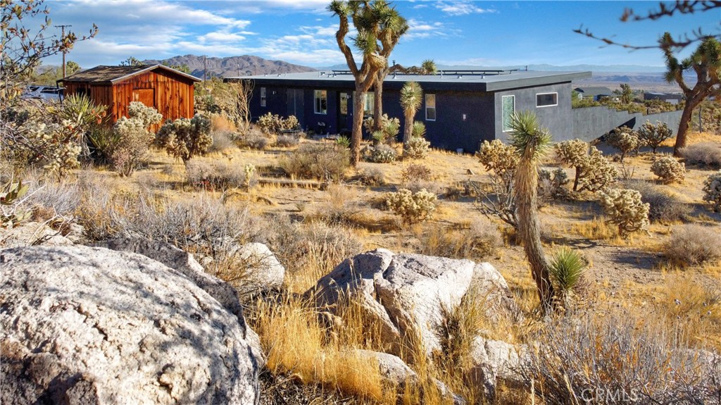 main property photo 50