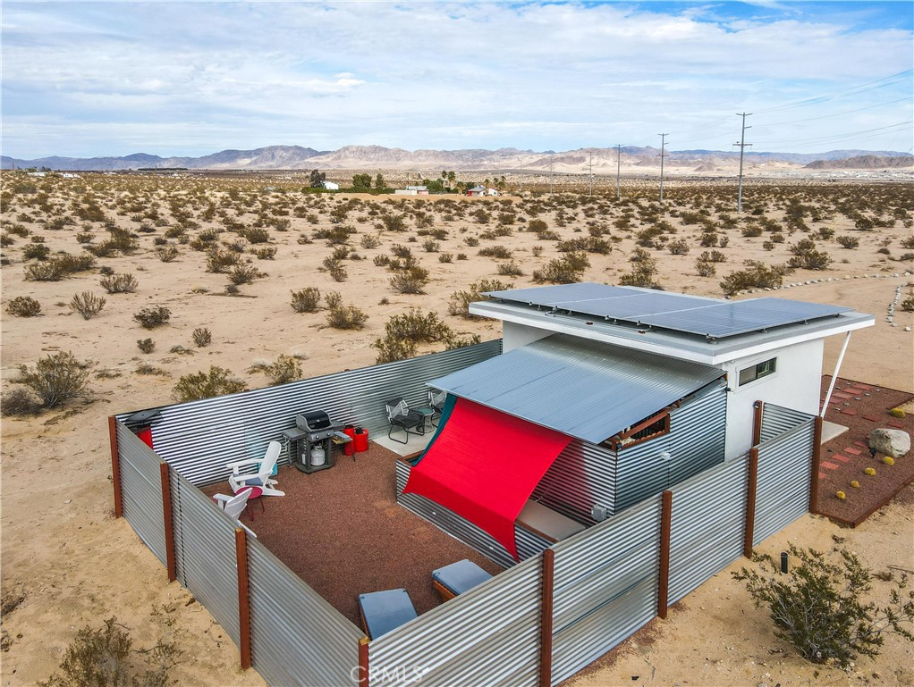 main property photo 35