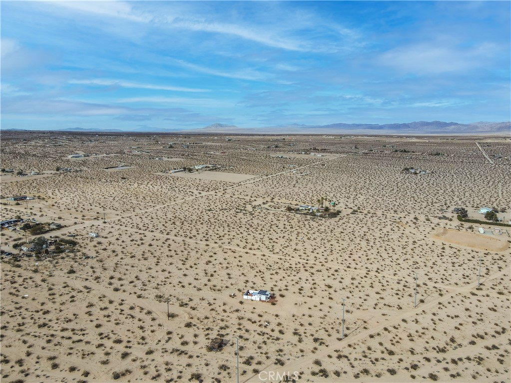 main property photo 41