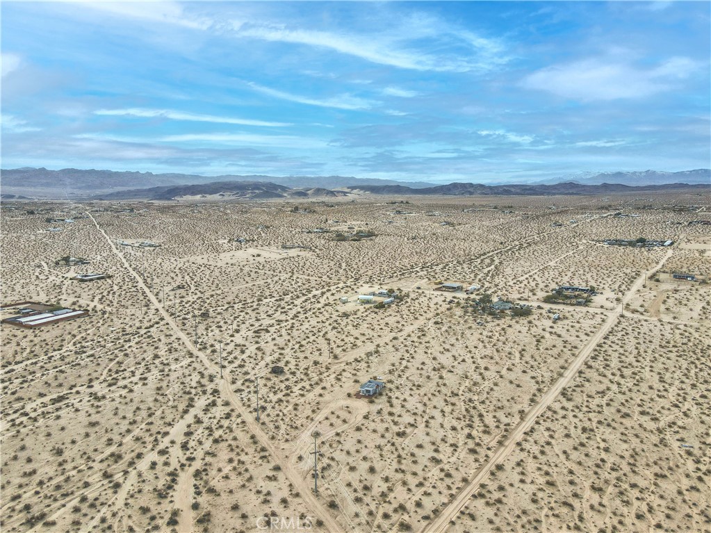main property photo 43