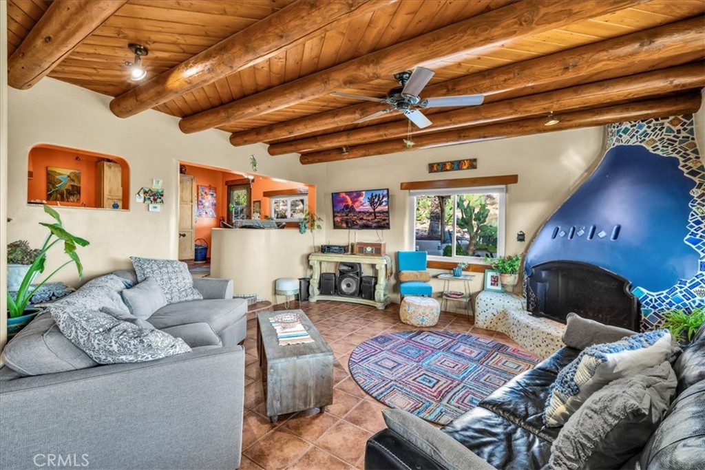 main property photo 15