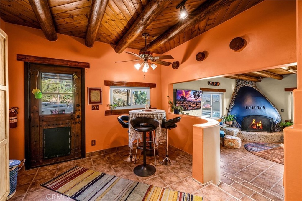 main property photo 17