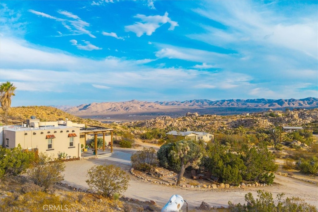 main property photo 33