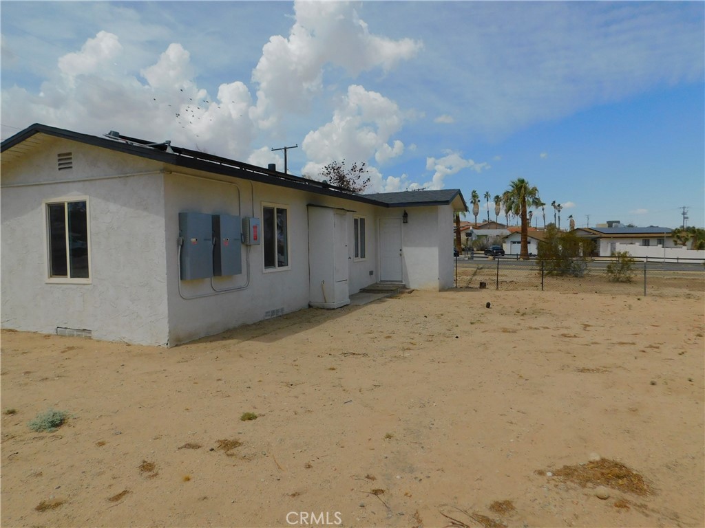 main property photo 13