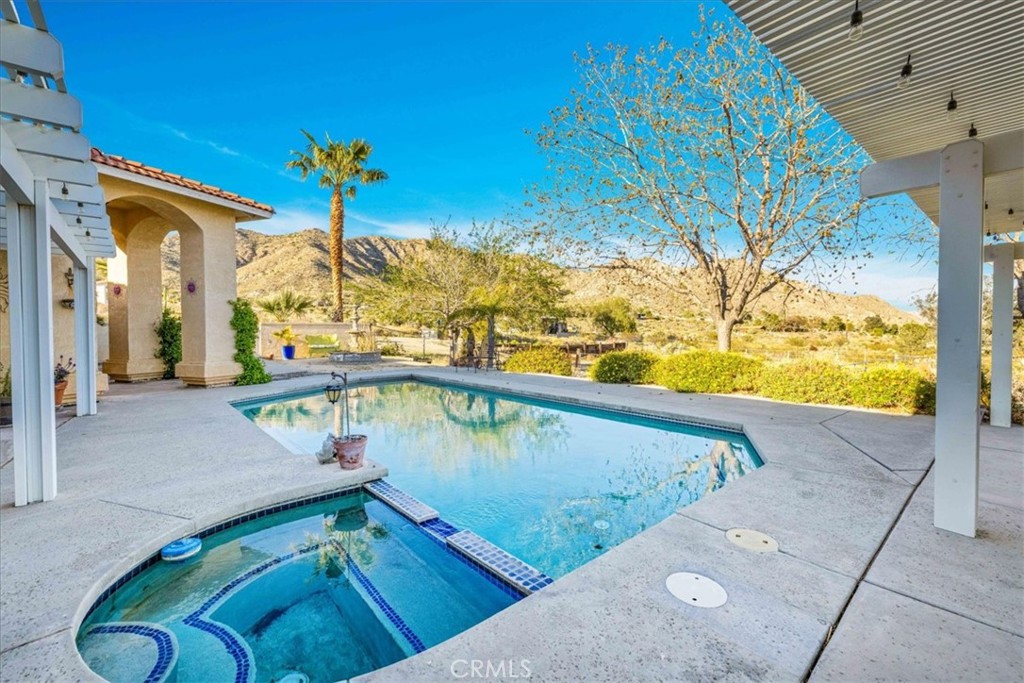 main property photo 34