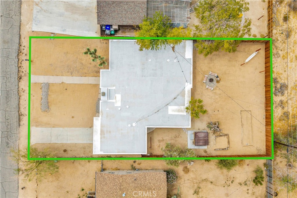 main property photo 41
