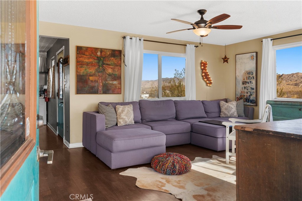 main property photo 14