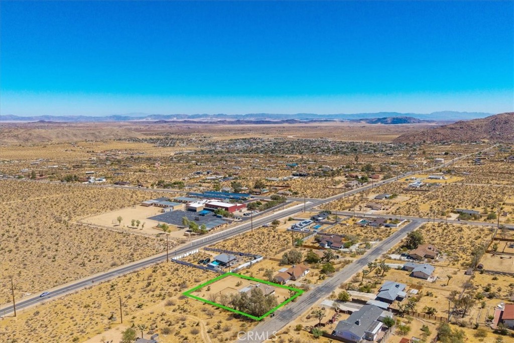 main property photo 41