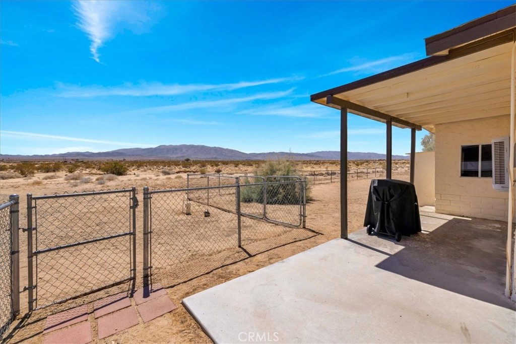 main property photo 27