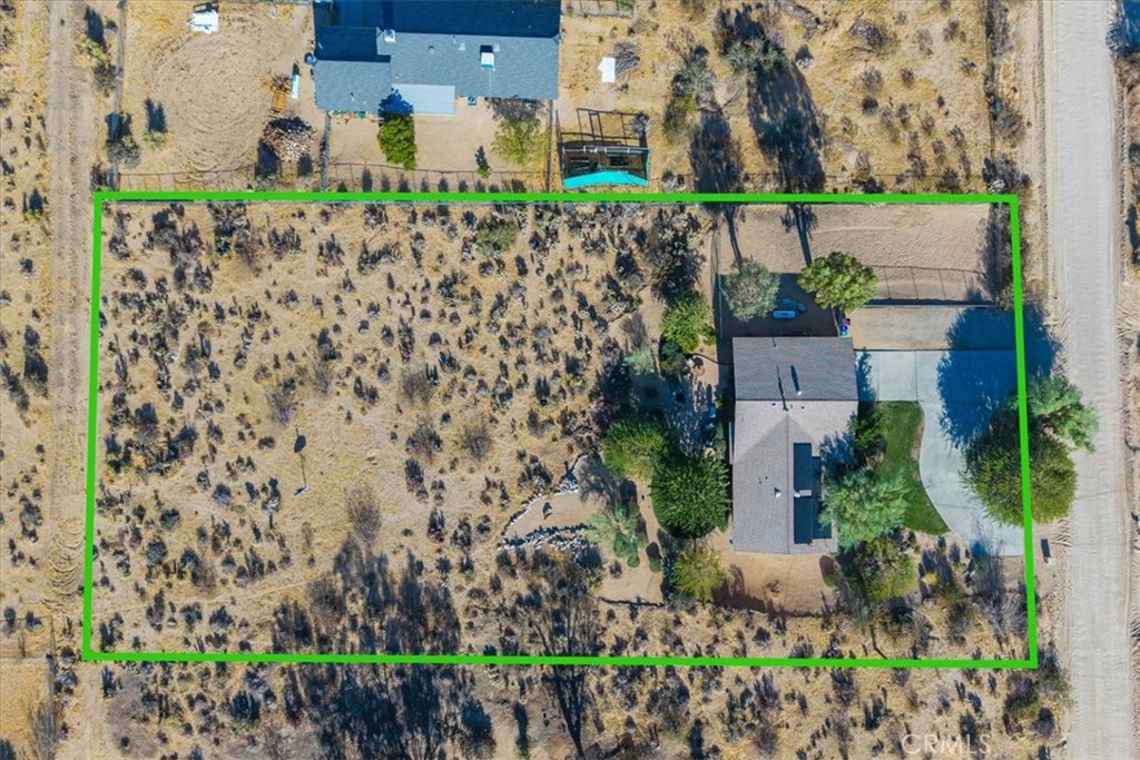main property photo 29