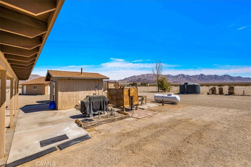 main property photo 19
