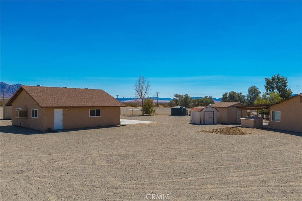 main property photo 25