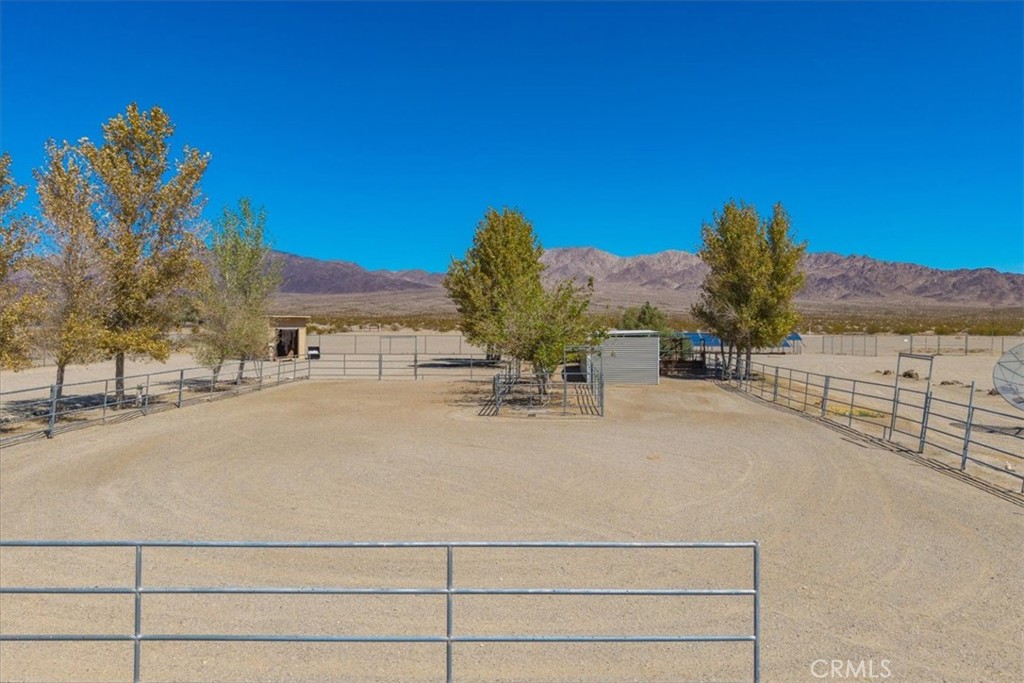 main property photo 29