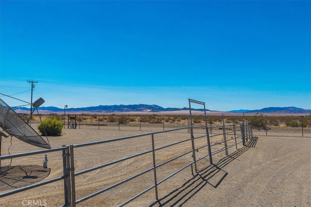 main property photo 34