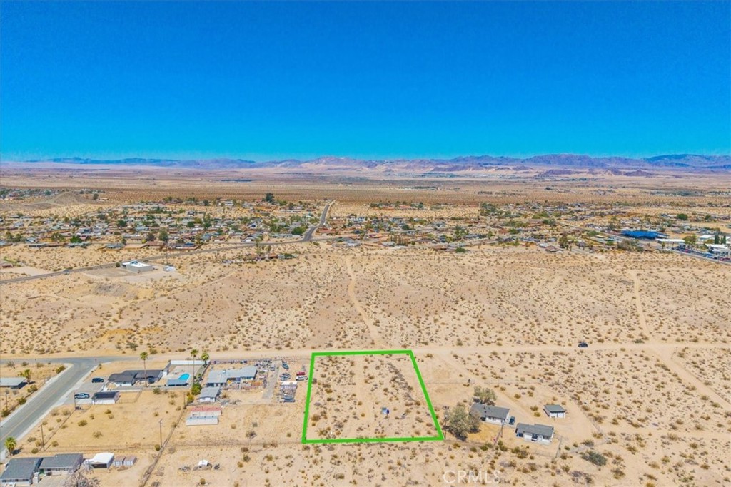 main property photo 12