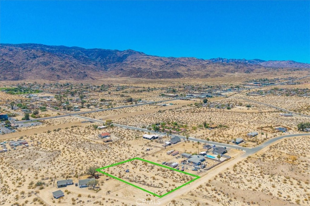 main property photo 8