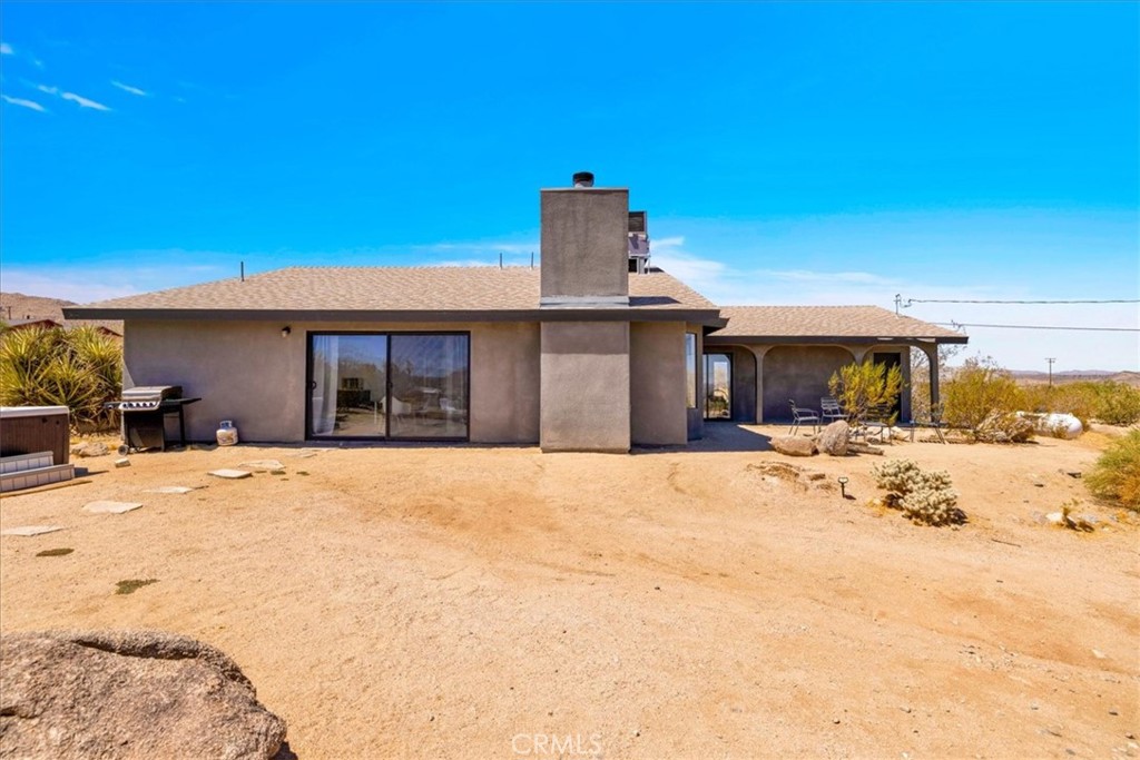 main property photo 30