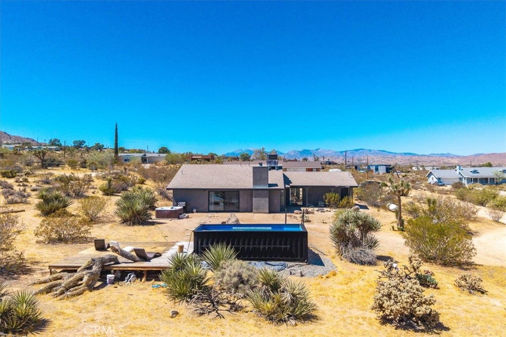 main property photo 45