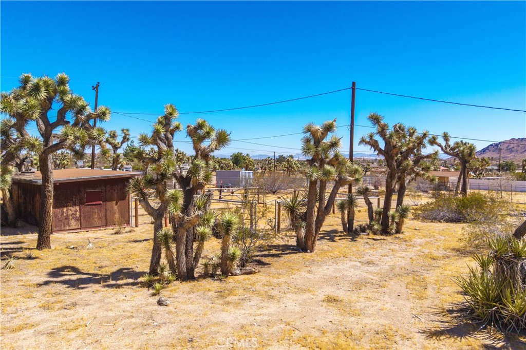 main property photo 37
