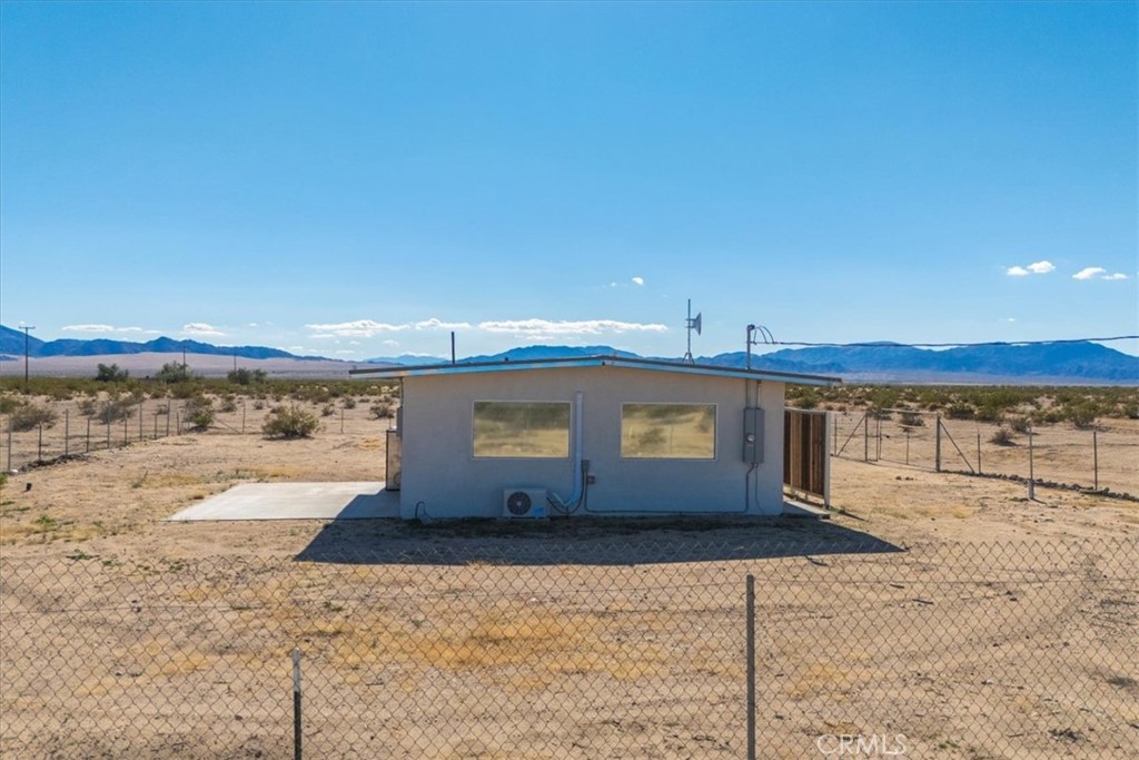 main property photo 24