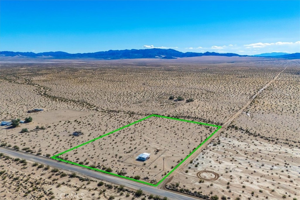 main property photo 27