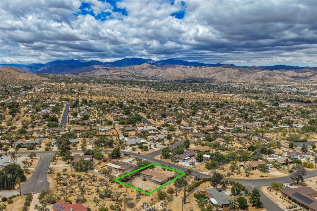 main property photo 19