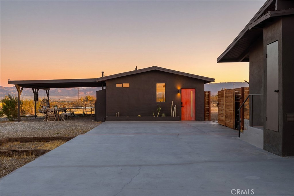 main property photo 34