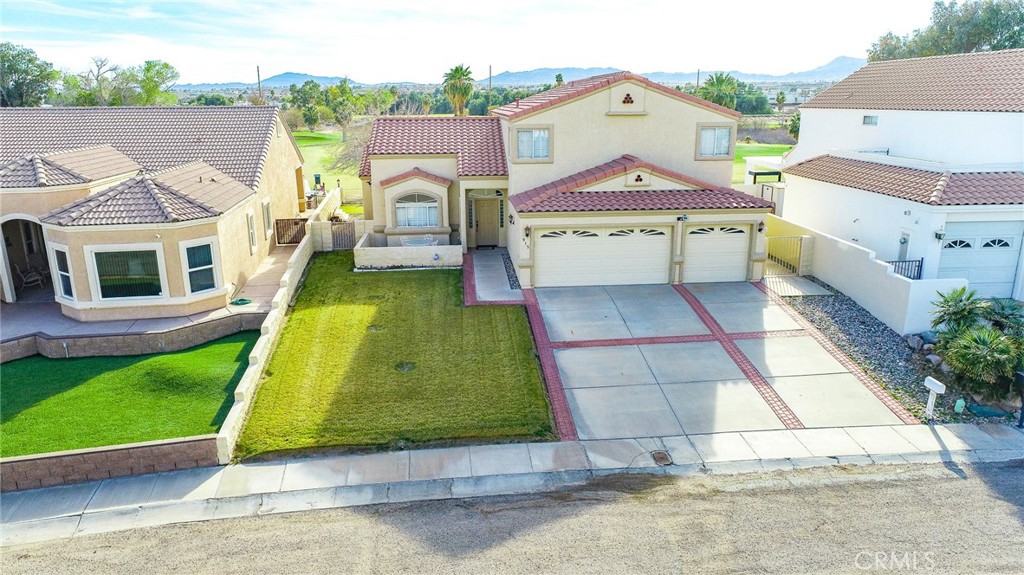 main property photo 2