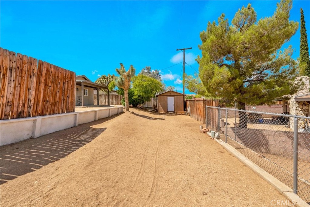 main property photo 24
