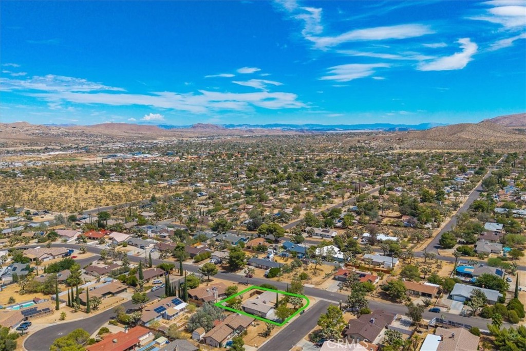 main property photo 29