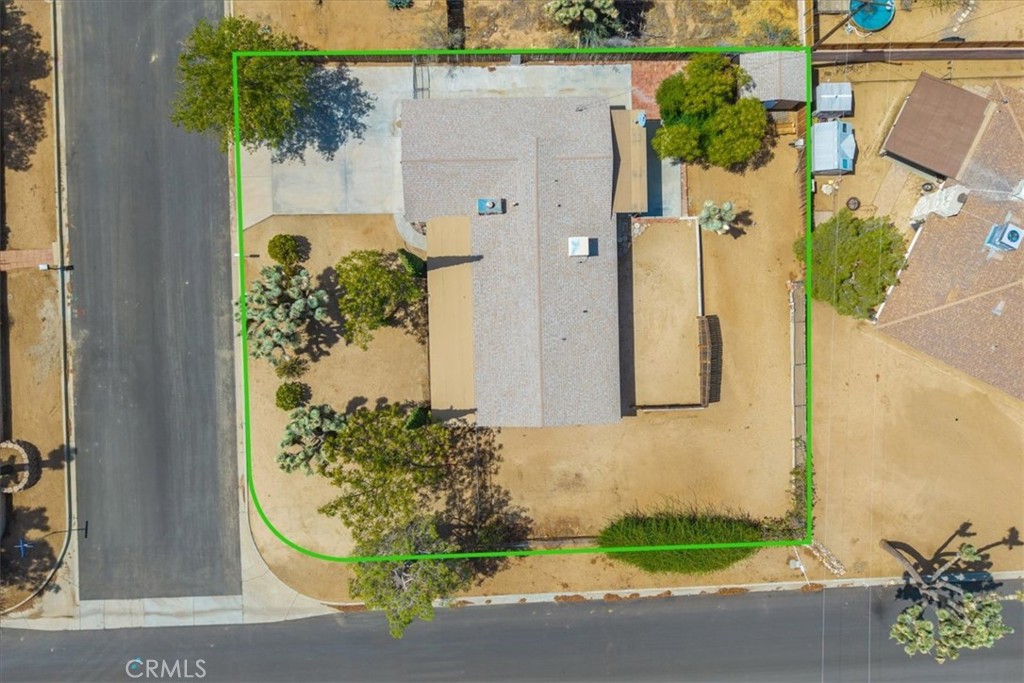 main property photo 31