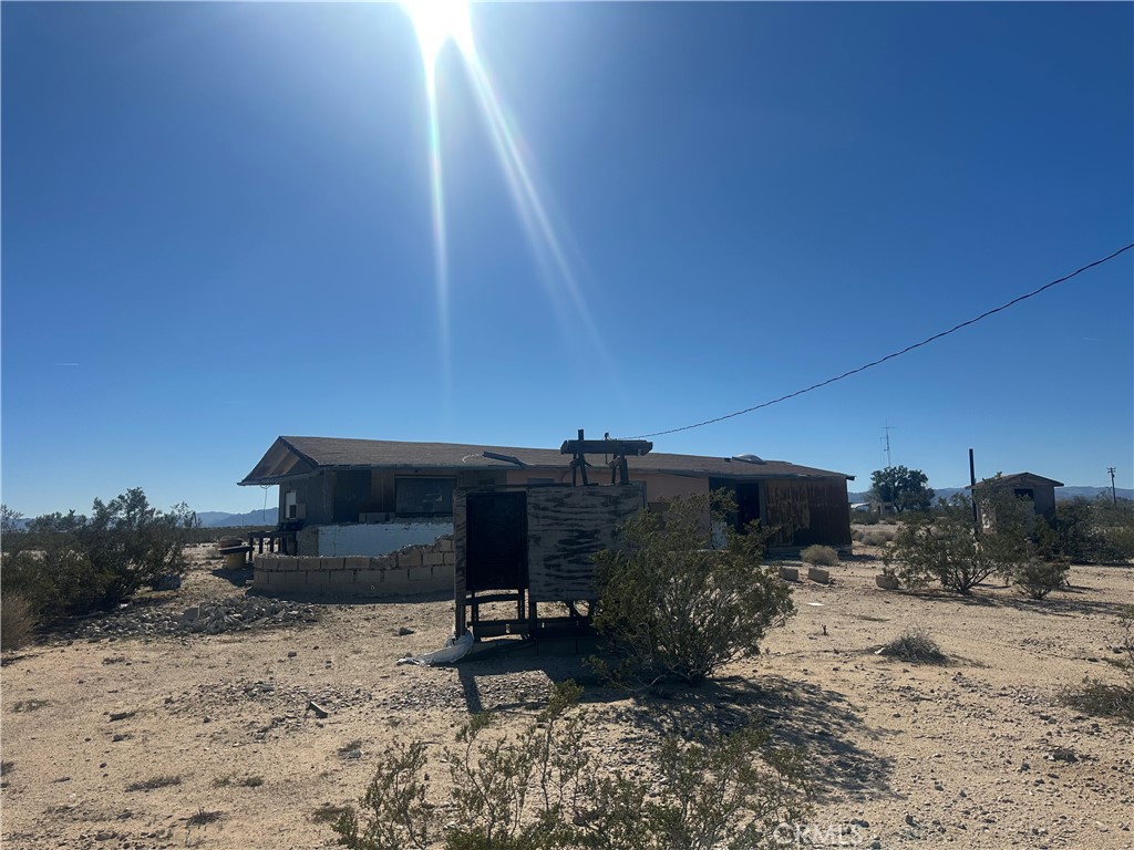 main property photo 4