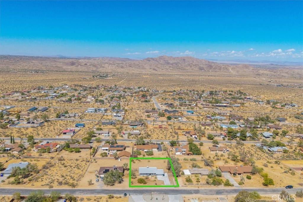 main property photo 45