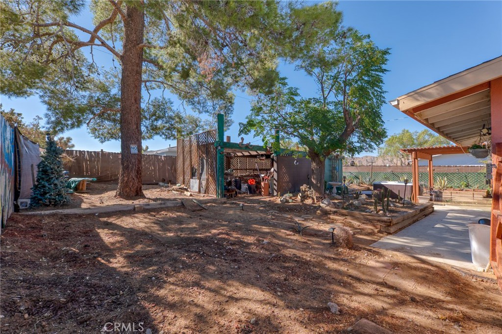 main property photo 34