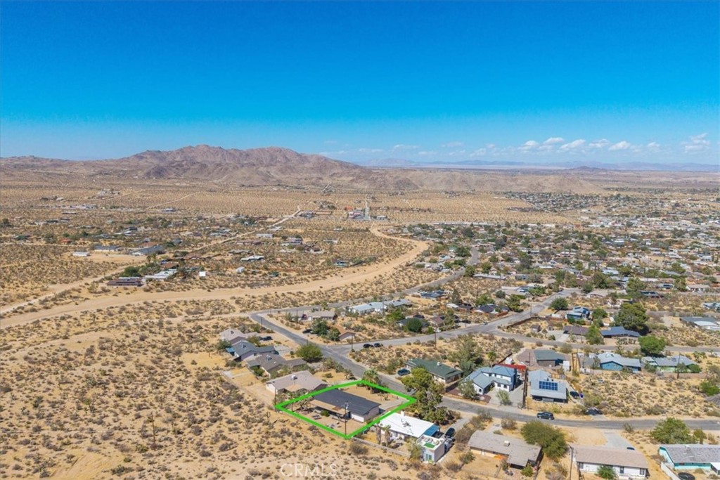 main property photo 31