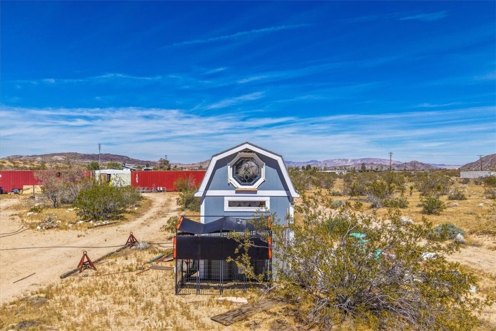 main property photo 29