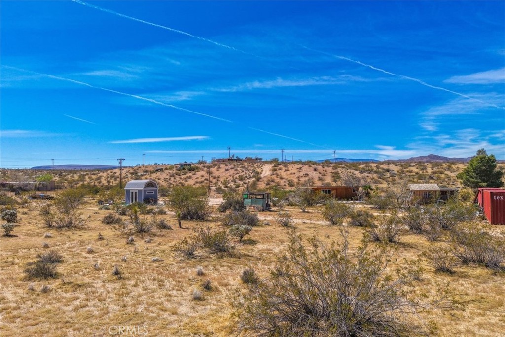 main property photo 30