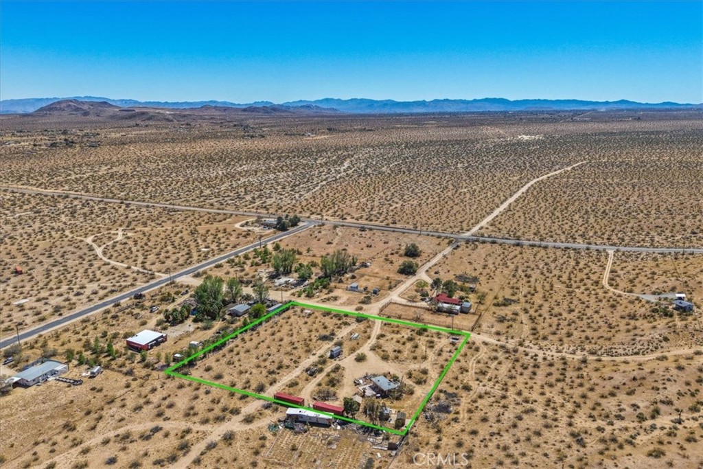 main property photo 40