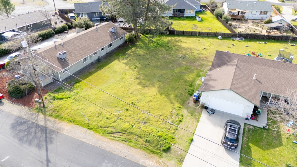 main property photo 12