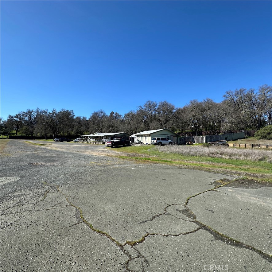 main property photo 35